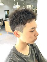 ナンバーフォーナチュラル(NO4 natural)&nbsp;63. ツーブロック/ベリーショート/似合わせ/ツヤ感