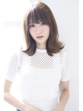 エルフォ(elfo) 【elfo】ヌーディベージュ×くびれ外ハネスタイル