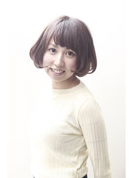 キラキラ(KIRAKIRA) スゥィングショートボブ