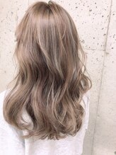 レビーヘアー(Revie hair)&nbsp;【Roop担当畑村】ハイライト＋ハイライト