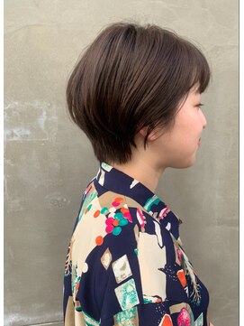 ペレ(pele) 【自由が丘pele】大人ショート　くびれショート　骨格カット