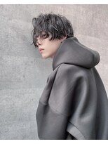 シン(syn) ミディアムマッシュ センターパート