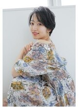 ラブニール ハトル(L'avenir Hathor)