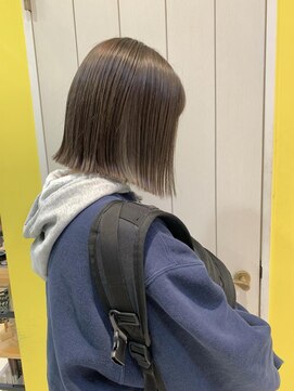 ラック 辻堂(LUCK) 透けるカラーとボブ