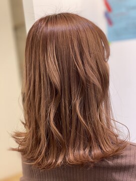 ウルラボ(ULULABO) 切りっぱなしボブ