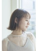 20代30代大人かわいいぶつ切りボブ×ブルーグレージュ