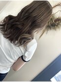 ミルクティーベージュ