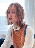 ペールベージュ×外ハネボブ