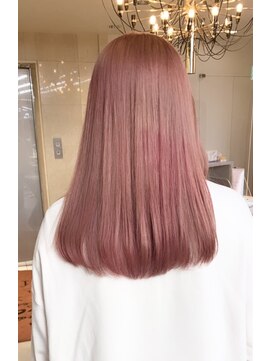 ソワンドブレスセルン 心斎橋(soin de brace cerne) コーラルピンクカラー