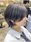 伸ばしかけもお洒落 ショートウルフ シルキーベージュ