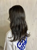 ナイク(naicu)&nbsp;セミロング／オリーブカラー