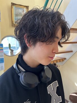 ブルーモスク トウキョウ(TOKYO) ツイストスパイラル松山美容室