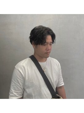 キング 枚方店(K!ng) 縮毛矯正髪質改善ハイライトレイヤーカット枚方美容室エクステ