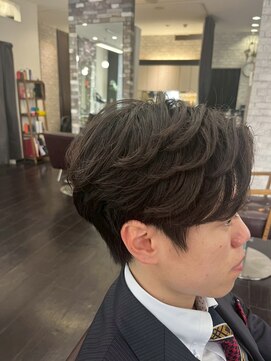 ヘアーメイク ロージー 北18条店(HAIR MAKE ROSY) ツイストスパイラルパーマツーブロックツイストパーマ