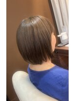 ヘアデザインスペース イチエ(hair design space i chi e) オリーブ×シルバーで作る明るめ白髪カバーカラー