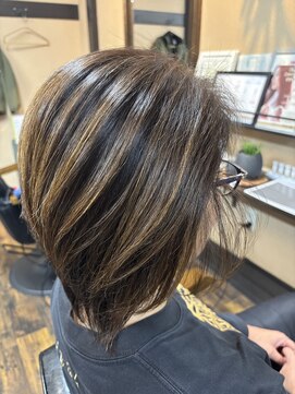 コネクト(Connect) グラデーションボブ白髪ぼかしカラー