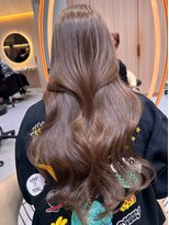 ロンド アンブル 四条烏丸(Lond ambre)&nbsp;平野実花/くびれ/レイヤーカット/髪質改善/ブラウン/カラー