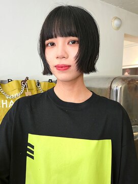 マカロニコースト(macaroni coast) 顎上 外ハネボブ レイヤーカット