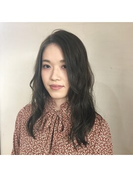 チェリーコークガーデン(CHERRYCOKEGARDEN) セミロング×オリーブグレージュ