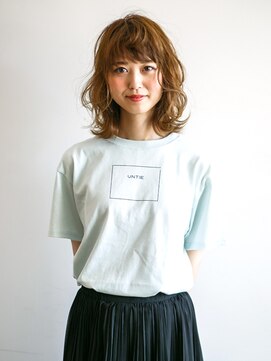 オッジ 西新店(Oggi) 重ねバングでガーリーロブ