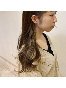 ヘアアンドリラクゼーション シャッセ(Hair&Relaxation SASE) 【自然な仕上がり】インナーカラー×シナモンベージュ