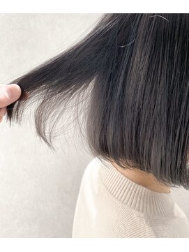 ジーナ 札幌(Zina) 【Zina札幌】イメチェン毛先パーマ耳かけ×フォギーベージュ