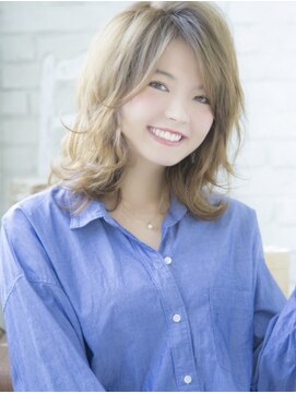 ロンドアヴァントゥス 池袋(Lond aventus) aventusバレイヤージュアッシュカラー前下がりショート