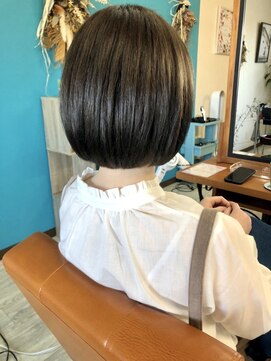 ルフテ(LOFTE) ミニボブ/アッシュグレージュカラー☆