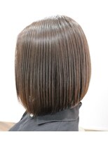 ウィスカーヘアー(whisker hair)&nbsp;シンプルボブ