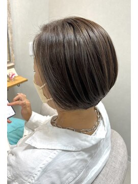 マロ(Maro) 白髪を活かすカラー