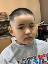 理容ドラゴン チビっ子スキンフェードカット