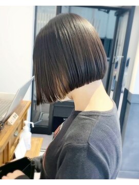 ネオリーブ クーロ(Neolive curro) 小顔ボブ×美髪[ぱつっとボブ/縮毛矯正/横浜韓国]12