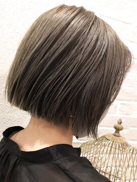 ブランシェ(branche) 【1ミリにこだわるカット】/切りっぱなしボブ