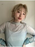 ミディアムレイヤー/ウルフカット/2wayバング/ハイトーンカラー