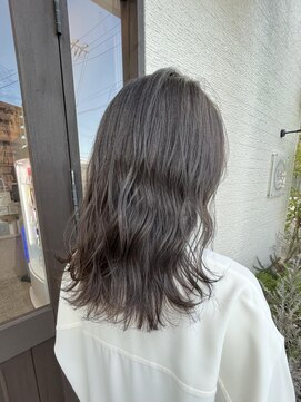 リル 新浜店(LiL) グレーアッシュ葭本10