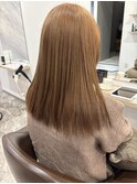 キャメルベージュ 20代