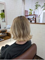 ヘアークリエイト マァーノ(Hair create mano)&nbsp;外ハネ×くびれ