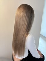 ココルアナ(coco luana)&nbsp;グレージュ/海外風/ケアブリーチ/髪質改善/ハイトーン/学割