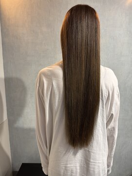 クウ(KU.) シークレットハイライト