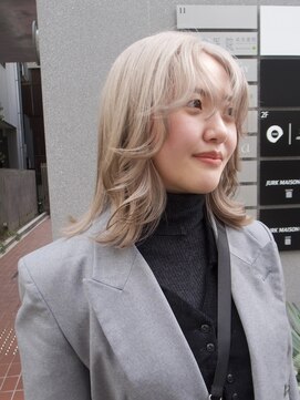 ユルクメゾンシティ 名古屋(JURK MAISON CITY) 「natsu style ホワイトベージュ レイヤーカット」