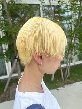 アンドシー(and c) 抜きっぱなしブロンド×ハンサムショート　MIKU