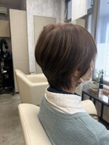 イーラ(E-LA) ショートボブ