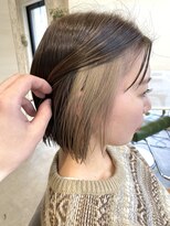 ヨル(Jor)&nbsp;切りっぱなしストンボブ/インナーカラー/くすみベージュ
