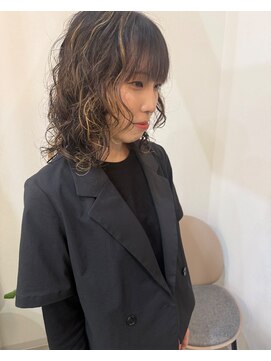 エフ ヘアーアンドリラクゼーション(F. hair & relaxation) ウルフ×レイヤーパーマミルクブラウン