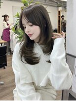 ピープス 逗子 葉山(PEEPS)&nbsp;大人の抜け感結べるレイヤーカット