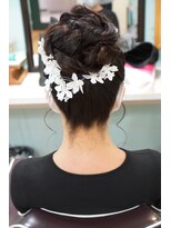 スティーロ(STEELO)&nbsp;高めアップスタイル×ヘアアクセサリー