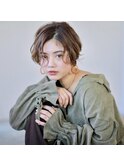 Chlom☆新宿 ハイライトベージュイルミナカラーハンサムショート