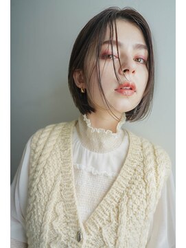 アリー 原宿 表参道(ALLY) [ALLY阿部]人気No1 グレージュ×切りっぱなしボブ