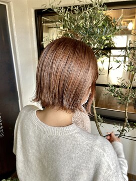 アル(AL) シアカラー/切りっぱなしボブ