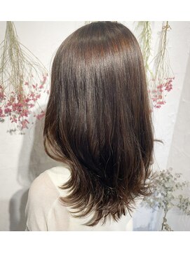ファースト 泉中央店(first) くすみカラーオリーブベージュレイヤーカット◎20代30代40代50代